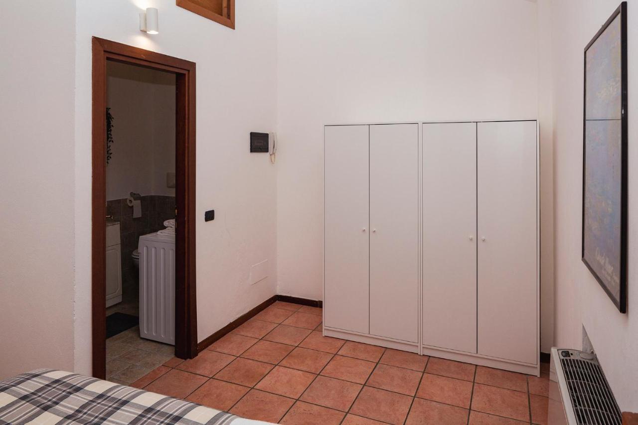 Residence San Raffaele 1 Milan Exterior photo
